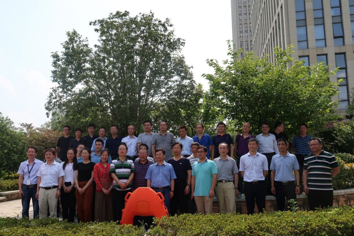 研讨会1.jpg