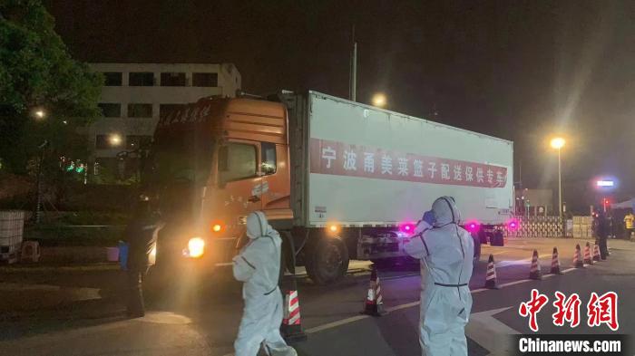     运送物资货车顺利抵达上海。　孙勇供图